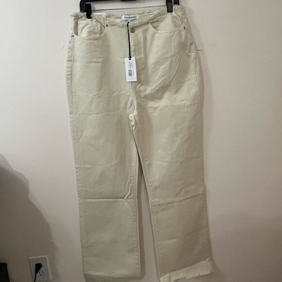 WeWoreWhat Frayed Straight Jean in Classic White 31 NEW - Picture 3 of 7